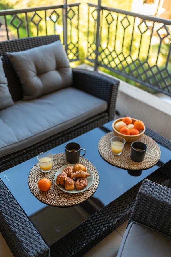 Appartement Familial, Terrasse, Val Des Castagnins Menton Exterior foto